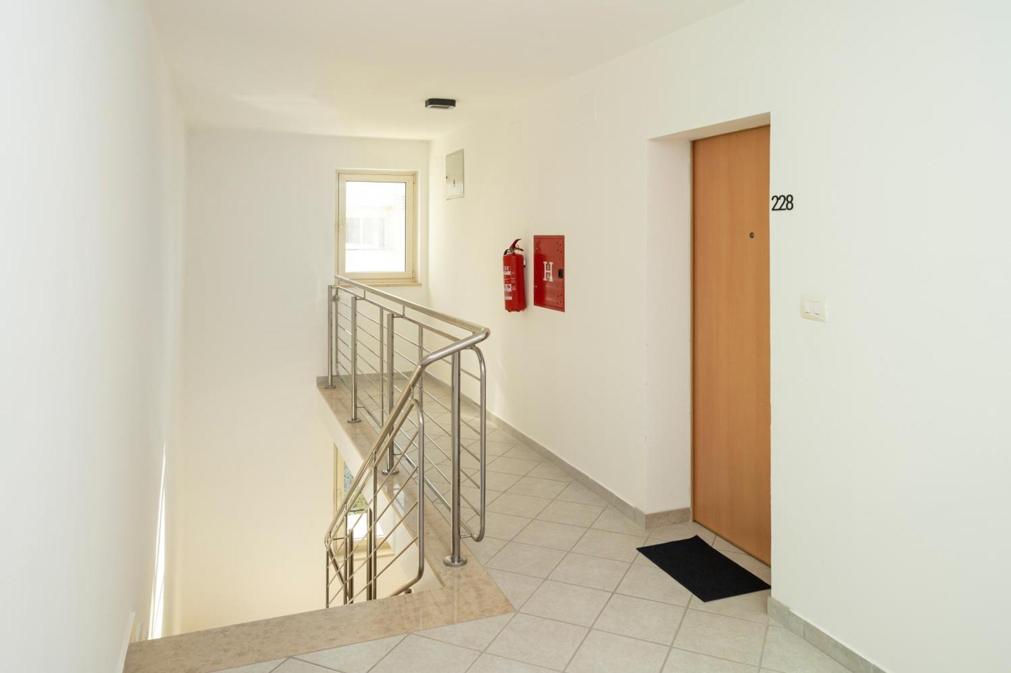 Humagum Sea View Apartment - Garden Palace Umago Exterior foto
