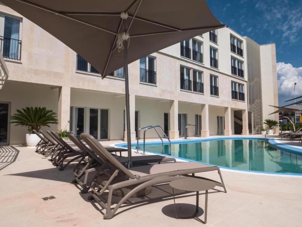 Humagum Sea View Apartment - Garden Palace Umago Exterior foto